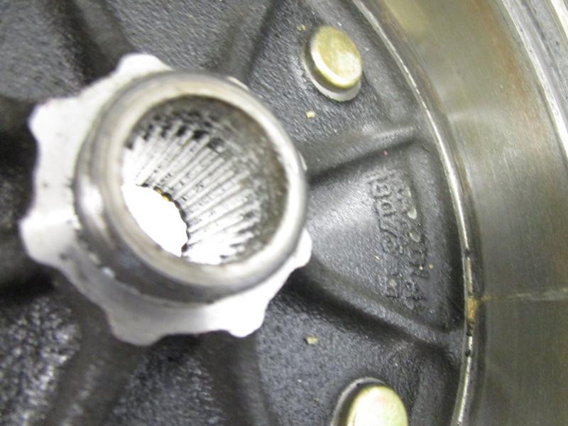 05 Kawasaki Mule 3010 KAF620 Trans Front Wheel Hub Drum 41038-0034